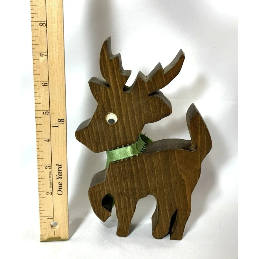 Vintage Wood Deer 7.5